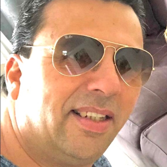 Meet your Posher, Danilo - Picture 1 of 1